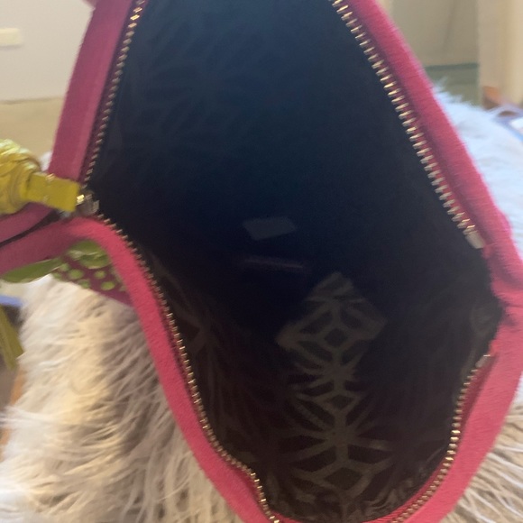 Fuchsia Trina Turk clutch - Picture 4 of 6